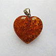 Pendentif gros coeur ambre